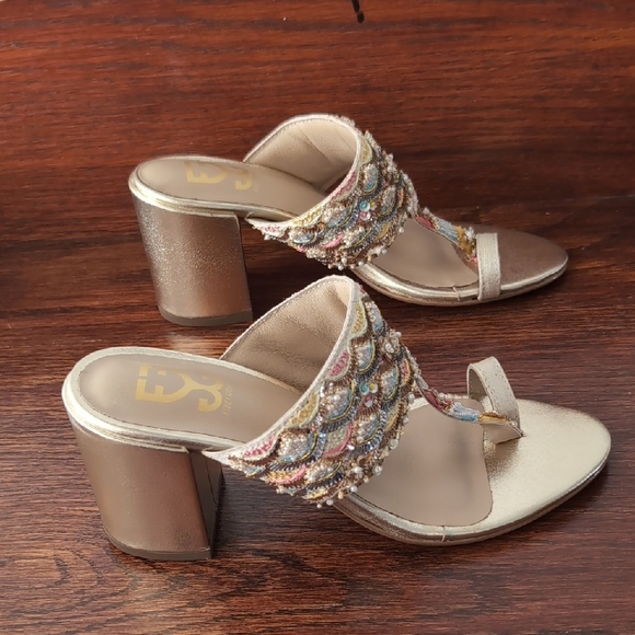 Fizzy Goblet Size 5 Gold Struck Kolha Block Heels Limited Edition. New In Box. - Picture 4 of 5